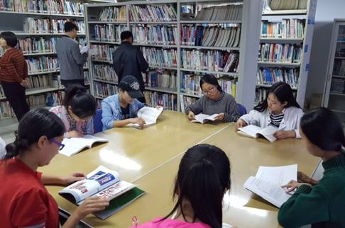 说明: G:\商学院专题书库\微信图片_201711022126442.jpg